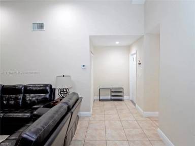 Main picture of 13743 SW 147th Circle Ln