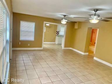Main picture of 204 Grace Ave
