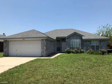 Main picture of 4903 Velma Dr