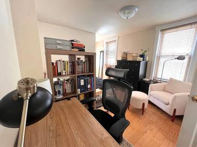 Main picture of 845 N 26th St