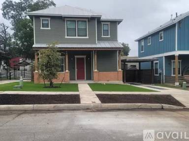 Main picture of 725 Hays St