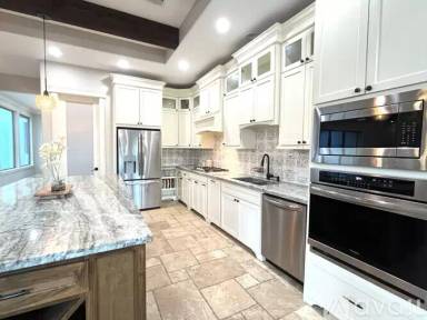 Main picture of 161 Somerton Dr
