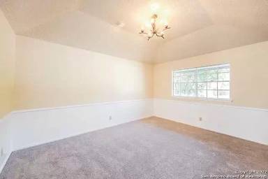 Main picture of 2103 Shady Cliff St