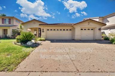 Main picture of 11878 Cobble Brook Dr