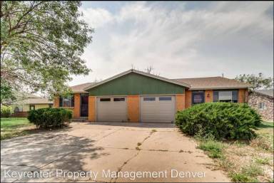 Main picture of 650 Voiles Pl