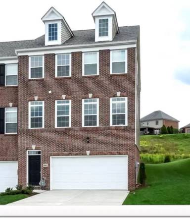 Main picture of 541 Gala Dr