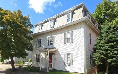 Main picture of 17 Wachusett St