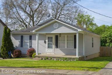 Main picture of 708 Golfview Dr