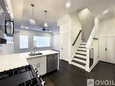 Main picture of 514 W Montgomery Ave