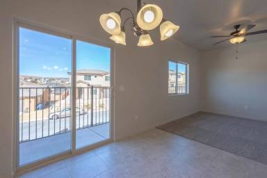 Main picture of 102 Richardson St