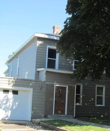 Main picture of 305 N Market St