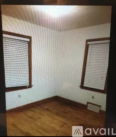 Main picture of 831 Scenic Dr