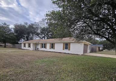 Main picture of 712 2nd Ave