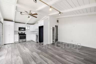 Main picture of 316 E 21st St