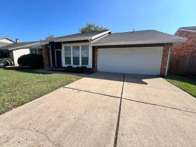 Main picture of 11030 Hidden Bend Dr