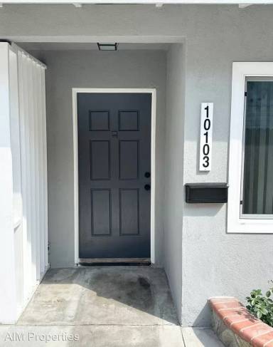 Main picture of 10105 Dakota Ave