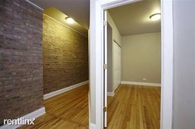 Main picture of 6901-17 S Paxton Ave & 2211-17 E 69th St Apartments