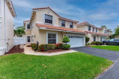Main picture of 937 Jade Ct