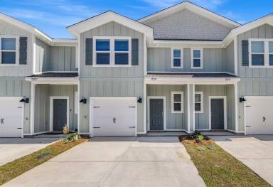 Main picture of 32231 Emanicipation Cir
