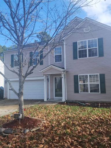 Main picture of 2717 Thoreau Dr