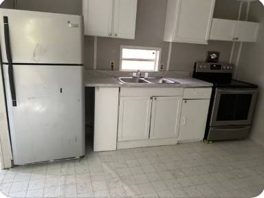 Main picture of 190 Riverbend Dr