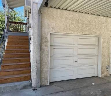 Main picture of 1442 Parker Ave