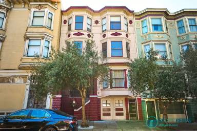 Main picture of 1463 Waller St