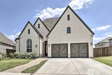 Main picture of 1563 Jocelyn Dr