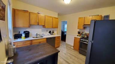 Main picture of 33 Alpha Rd