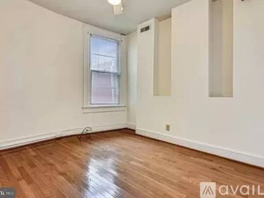 Main picture of 1201 William St