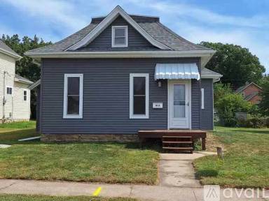 Main picture of 943 6th St