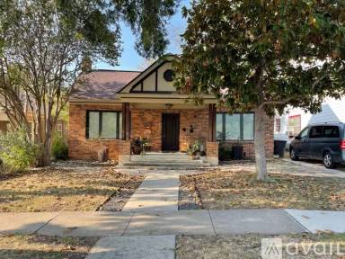 Main picture of 327 Parland Pl