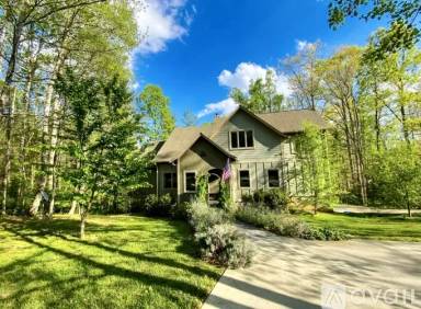 Main picture of 109 Blackberry Ln