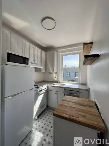 Main picture of 1451 Pennsylvania Ave SE
