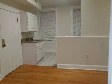 Main picture of 1700 Saint Paul St