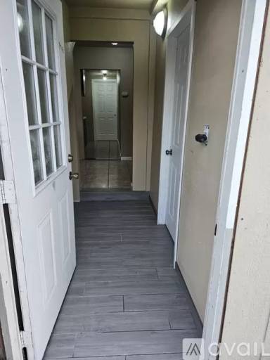 Main picture of 9324 Croesus Ave