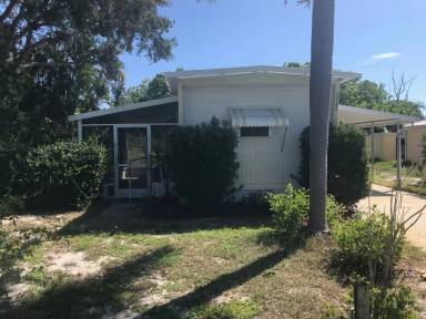 Main picture of 7745 SE Wren Ave
