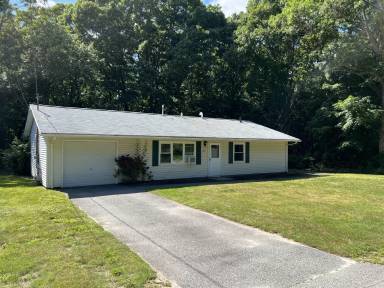 Main picture of 224 Signal Rock Dr