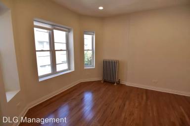 Main picture of 4426 N Wolcott Ave