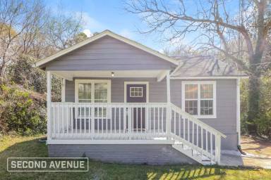 Main picture of 1328 Eason St NW