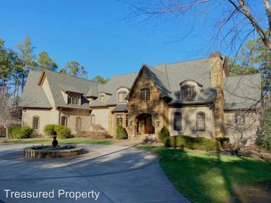 Main picture of 38 Topaz Jewel Ct