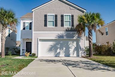 Main picture of 103 Davila St