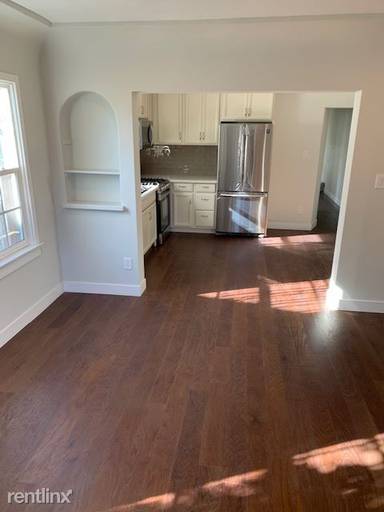 Main picture of 847 N Wilton Pl