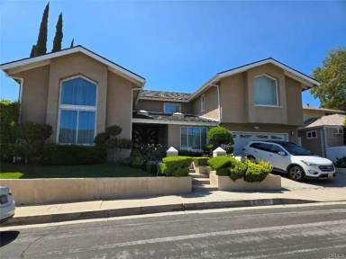 Main picture of 11349 Baird Ave