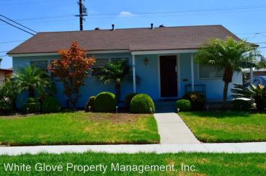 Main picture of 2010 McNab Ave