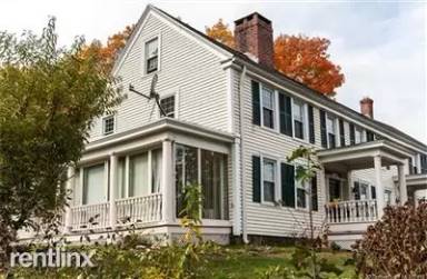 Main picture of 65 Kensington Ave