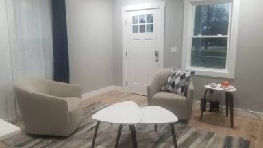 Main picture of 4 Bigby St