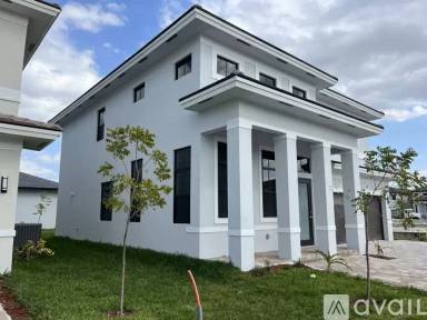 Main picture of 1831 SW 145th Ave