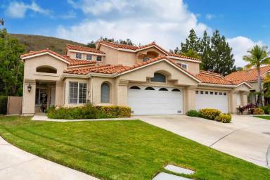 Main picture of 131 Concerto Dr