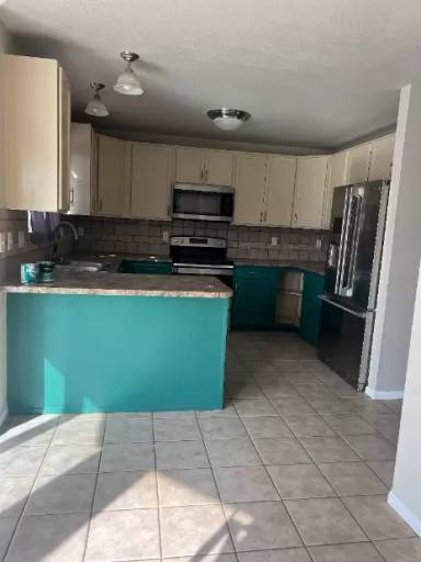 Main picture of 1404 Sunny Hill Dr